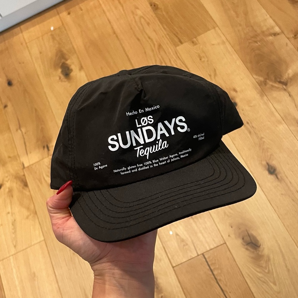 Los Sundays hat